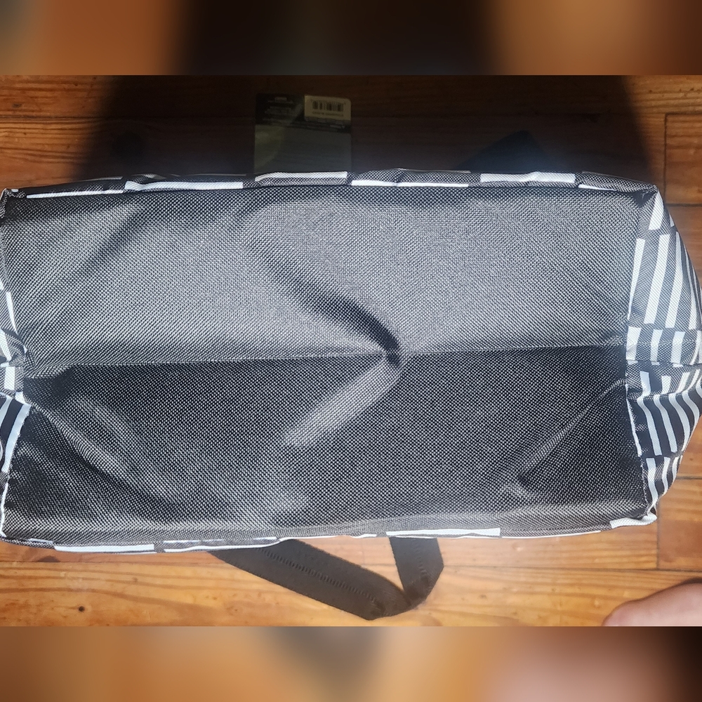 Igloo 9 Can Black and White Du Bag - Picture 4 of 5